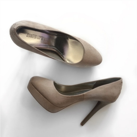 Jennifer Lopez Shoes - NWOB Jennifer Lopez Taupe Grey Suede Snake Heels
